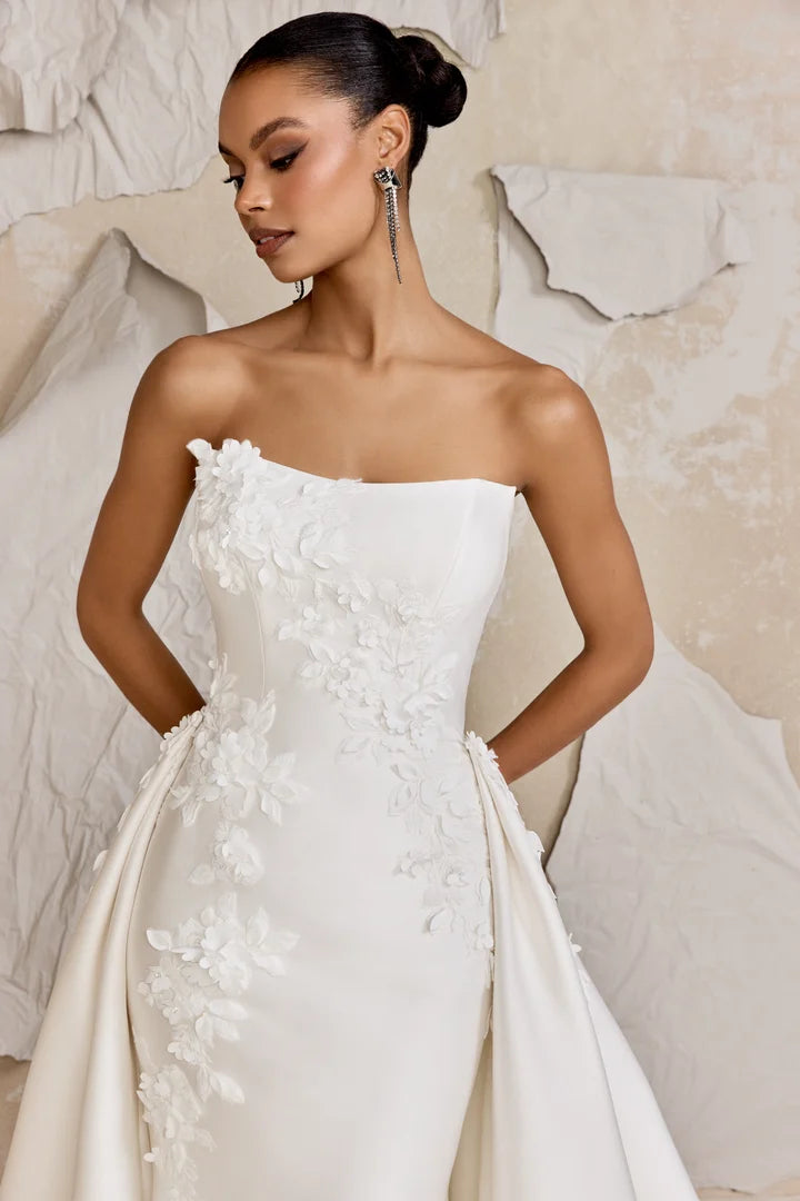 Justin Alexander Signature 99319DT - Dickinson Train | Detachable Mikado Train Adorned with Embroidered Lace Appliques , Size 12