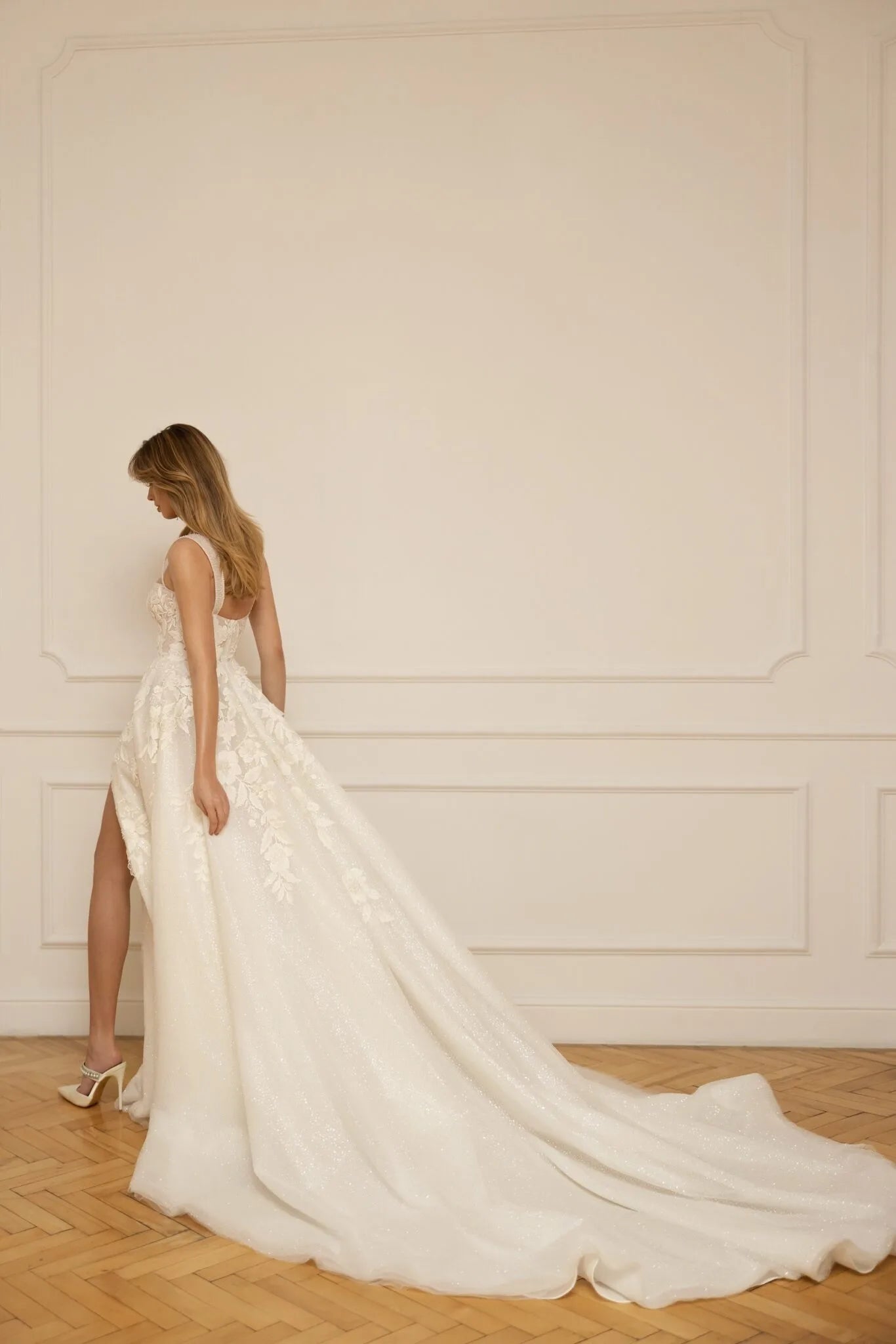 Eva Lendel - Eclipse | 3D Floral Accented Chantilly Lace A-line Wedding Gown, Size 14