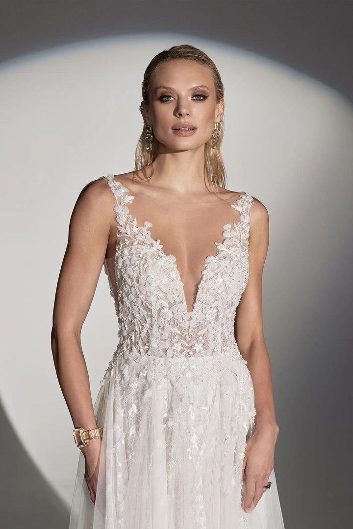 Justin Alexander Signature 99245 - Gussie | Beaded Tulle A-line Wedding Gown, Size 14
